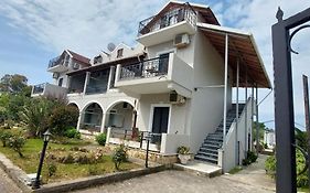 Antzela Apartments